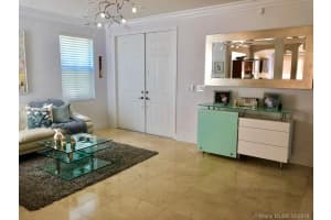 10444 NW 70th Ln, Doral, FL 33178, Sold 05/24/19