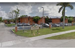 9459 SW 76th St APT R8, Miami, FL 33173, Sold 01/26/19