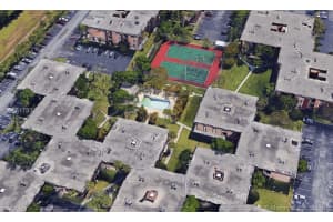 9459 SW 76th St APT R8, Miami, FL 33173, Sold 01/26/19