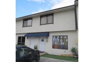 8430 NW 8th St APT B2, Miami, FL 33126, Sold 02/15/19