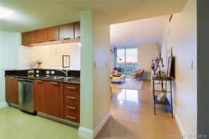 1800 N Bayshore Dr, Miami, FL 33132, Sold 01/10/19
