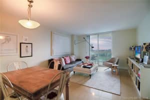 1800 N Bayshore Dr, Miami, FL 33132, Sold 01/10/19