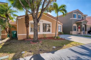 16536 SW 97th St, Miami, FL 33196, Sold 03/11/19