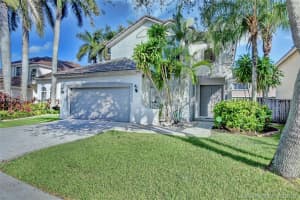 9965 NW 18th St, Pembroke Pines, FL 33024, Sold 01/14/19