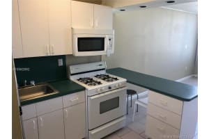 710 Washington Ave, Miami Beach, FL 33139, Sold 12/18/18