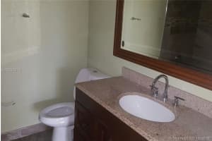 550 NW 214th St, Miami, FL 33169, Sold 01/22/19