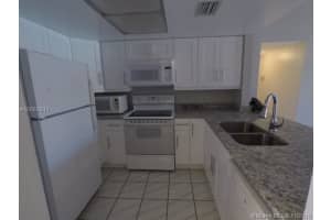 401 SE 10th St APT B204, Dania Beach, FL 33004, Sold 04/16/19