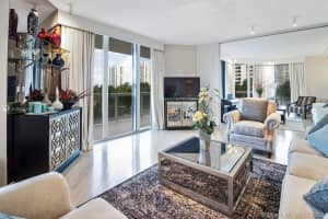 20191 E Country Club Dr, Miami, FL 33180, Sold 08/15/19