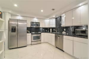 9801 Collins Ave #8t, Bal Harbour, FL 33154, Sold 09/04/19