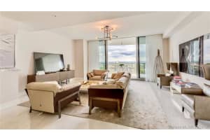 1180 N Federal Hwy, Fort Lauderdale, FL 33304, Sold 06/07/19