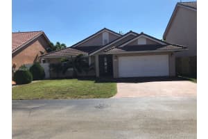 7958 NW 188th Terrace, Hialeah, FL 33015, Sold 03/25/19