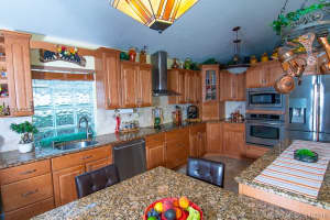 20308 SW 5th St, Pembroke Pines, FL 33029, Sold 01/23/19