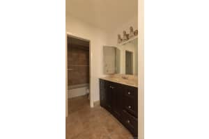 681 9th St, Key Colony Beach, FL 33051, Sold 12/28/18