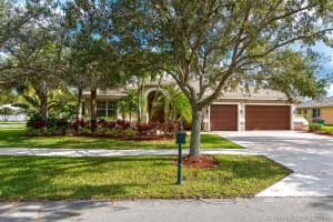 13104 Spring Lake Dr, Cooper City, FL 33330, Sold 02/22/19