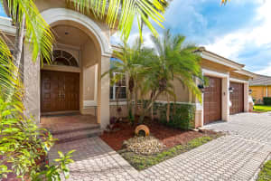 13104 Spring Lake Dr, Cooper City, FL 33330, Sold 02/22/19