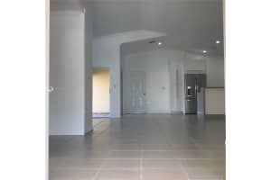 8449 NW 189th St, Hialeah, FL 33015, Sold 01/03/19