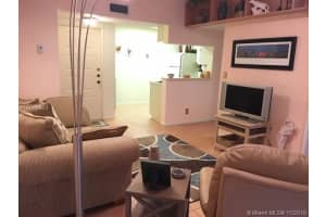 15555 Miami Lakeway N, Miami Lakes, FL 33014, Sold 03/29/19