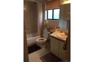 15555 Miami Lakeway N, Miami Lakes, FL 33014, Sold 03/29/19