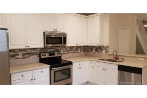 3889 Tree Top Dr, Weston, FL 33332, Sold 03/15/19