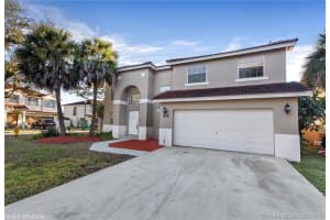 19271 NW 89th Ct, Hialeah, FL 33018, Sold 02/20/19
