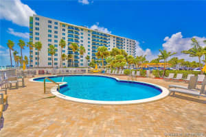 7501 E Treasure Dr #6t, North Bay Village, FL 33141, Sold 01/03/20