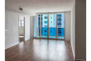 7501 E Treasure Dr #6t, North Bay Village, FL 33141, Sold 01/03/20