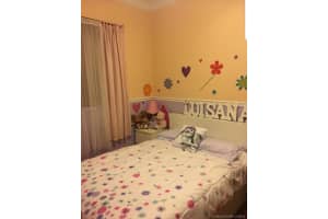 7423 NW 182nd St, Hialeah, FL 33015, Sold 01/25/19