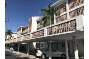 10 SE 13th St APT D4, Boca Raton, FL 33432, Sold 05/31/19