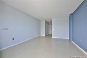 7904 West Dr #1, North Bay Village, FL 33141, Sold 03/18/19