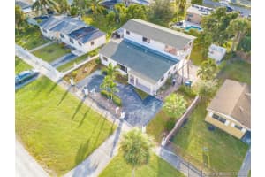 20430 NW 22nd Ave, Miami Gardens, FL 33056, Sold 02/28/19