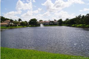 10858 NW 8th St, Pembroke Pines, FL 33026, Sold 04/22/19