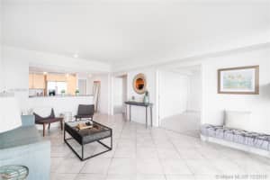 7501 E Treasure Dr # 6ef, North Bay Village, FL 33141, Sold 04/15/19