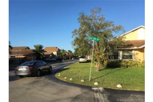 18940 NW 78th Ave, Hialeah, FL 33015, Sold 05/17/19