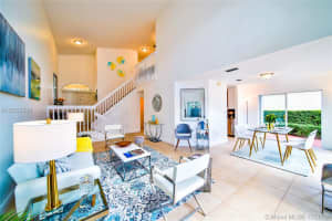 9946 NW 32nd St, Doral, FL 33172, Sold 01/25/19