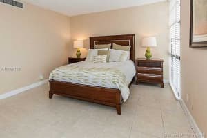 3401 N Country Club Dr, Aventura, FL 33180, Sold 02/14/19