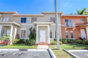5290 NW 109th Ave, Doral, FL 33178, Sold 05/09/19