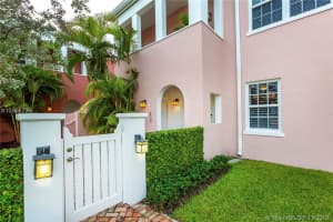 500 Loretto Ave, Coral Gables, FL 33146, Sold 04/01/19