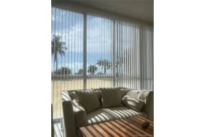 881 Ocean Dr APT L2, Key Biscayne, FL 33149, Sold 10/30/20