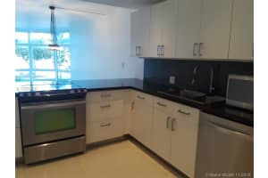 3375 N Country Club Dr, Miami, FL 33180, Sold 04/15/19