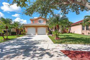 461 W Royal Cove Cir, Davie, FL 33325, Sold 01/09/19