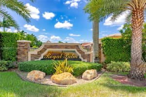 461 W Royal Cove Cir, Davie, FL 33325, Sold 01/09/19