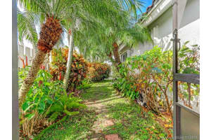 2410 San Remo Cir, Homestead, FL 33035, Sold 03/27/19