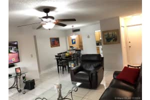 13701 N Kendale Lakes Cir, Miami, FL 33183, Sold 01/10/19
