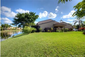 9515 NW 38th Pl, Sunrise, FL 33351, Sold 01/03/19