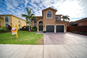 3303 SW 153rd Pl, Miami, FL 33185, Sold 01/18/19