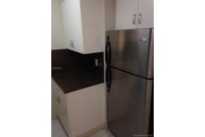 8840 Fontainebleau Blvd, Miami, FL 33172, Sold 02/21/19