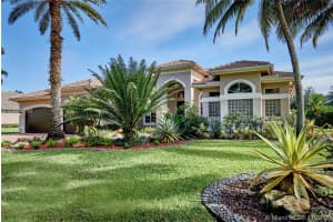 3692 Churchill Downs Dr, Davie, FL 33328, Sold 07/01/19
