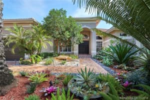 3692 Churchill Downs Dr, Davie, FL 33328, Sold 07/01/19