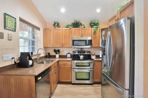 431 Bermuda Springs Dr, Weston, FL 33326, Sold 12/18/18