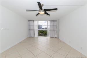 400 Leslie Dr, Hallandale Beach, FL 33009, Sold 04/10/19